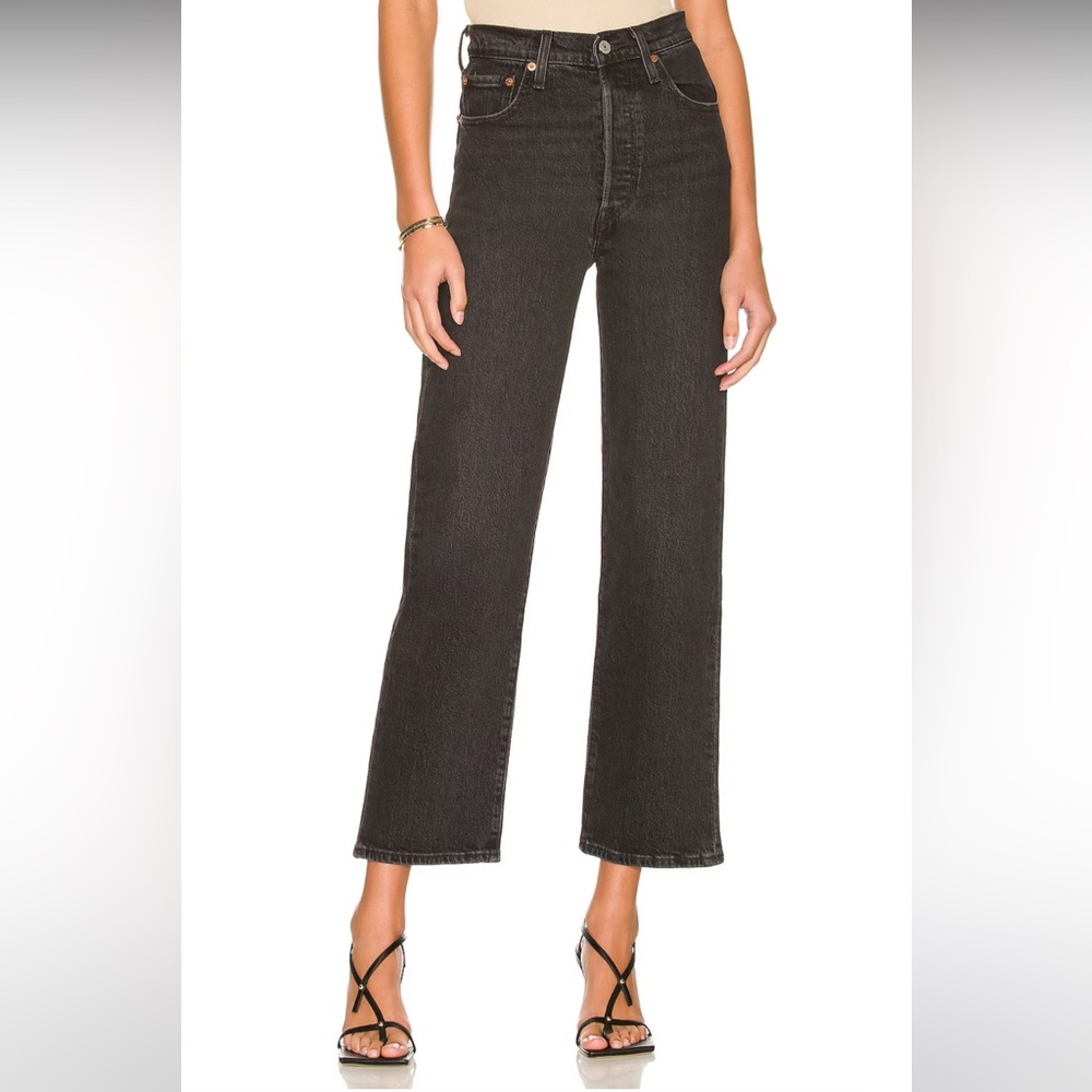 Levi’s Ribcage straight jean in black